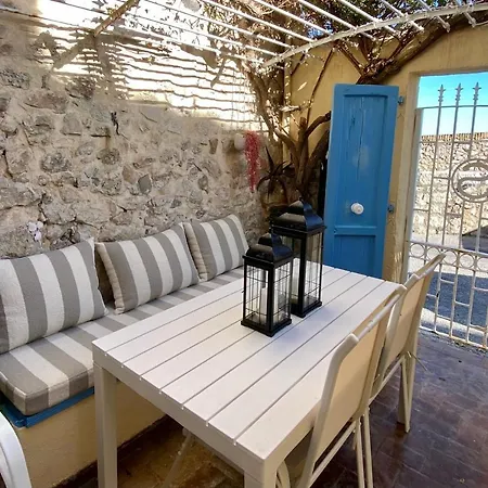 - Maison De Pecheur Renovee - Terrasse Face A La *